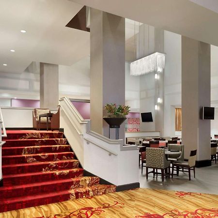 Hilton Fort Wayne At The Grand Wayne Convention Center (Adults Only) מראה חיצוני תמונה