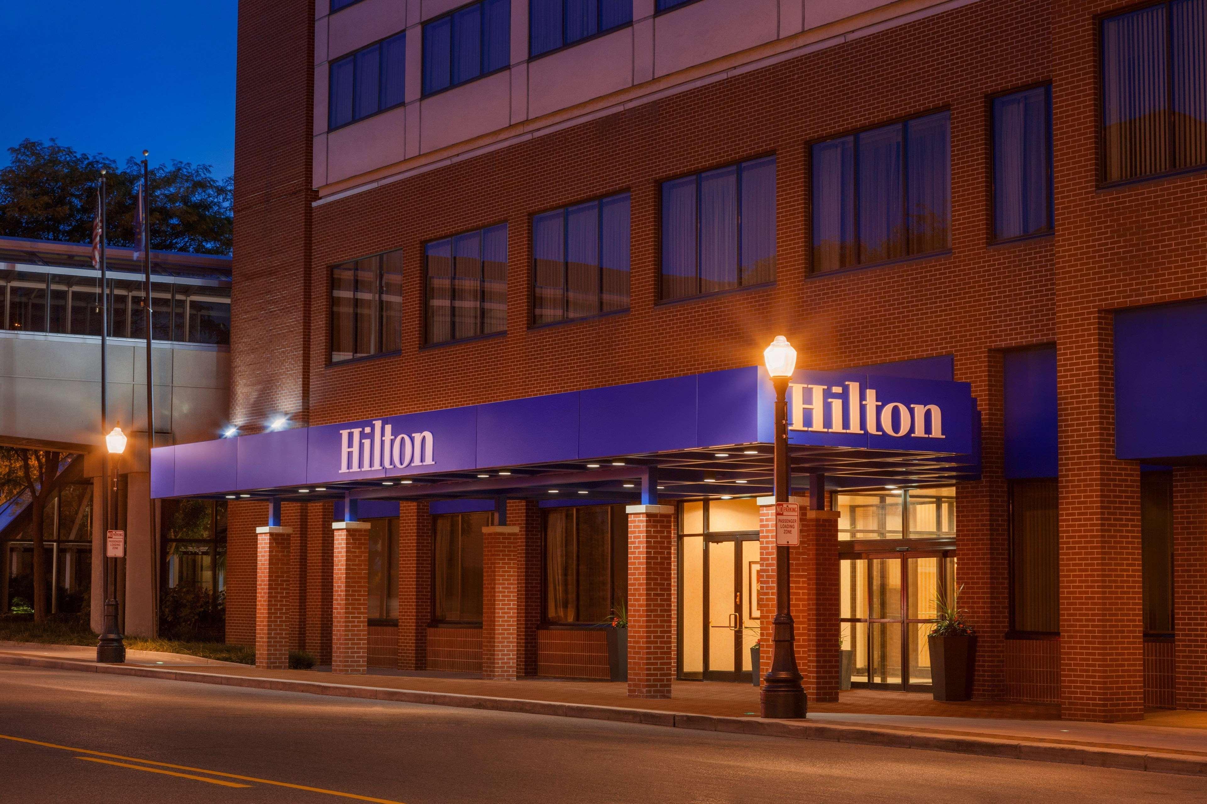 Hilton Fort Wayne At The Grand Wayne Convention Center (Adults Only) מראה חיצוני תמונה