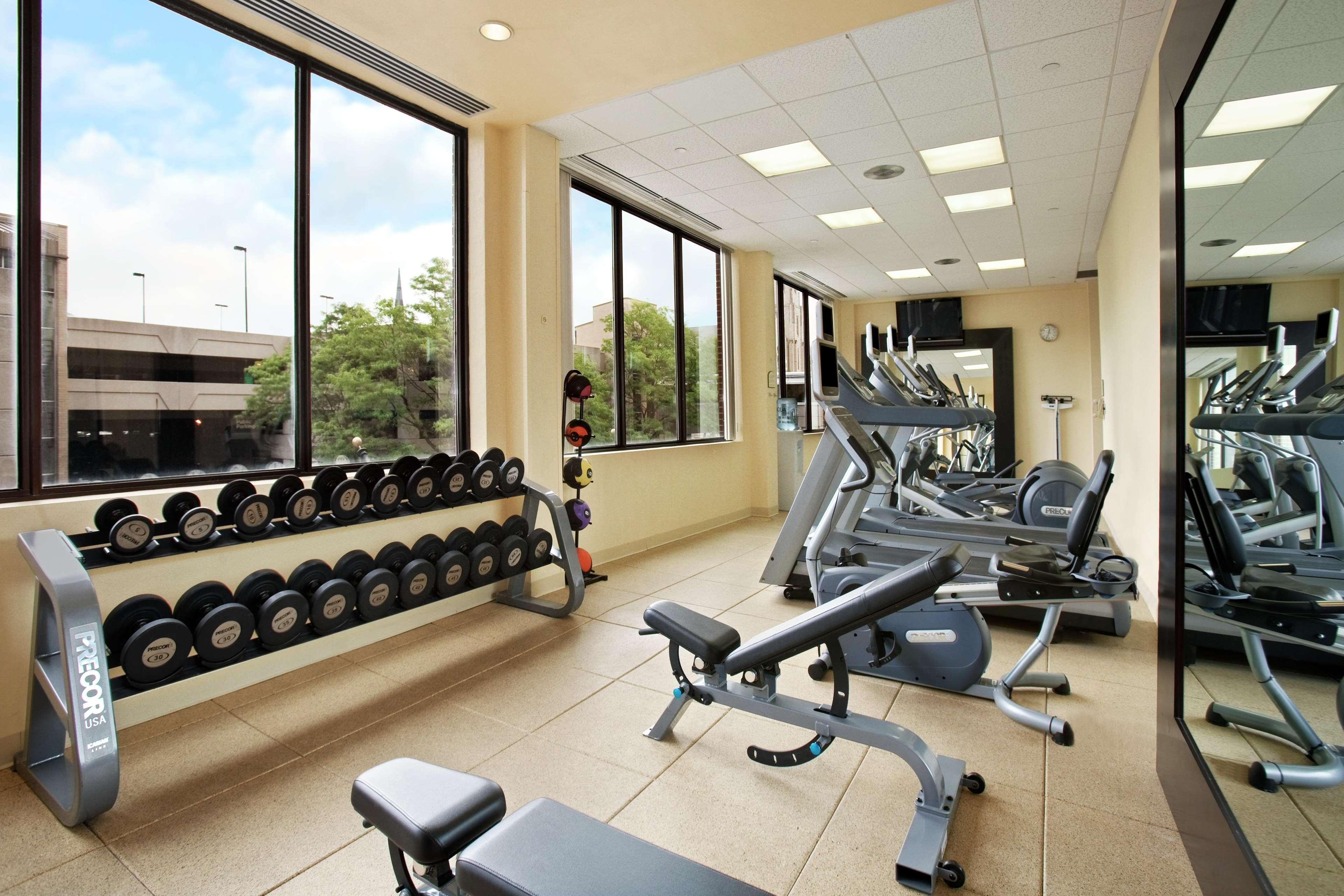 Hilton Fort Wayne At The Grand Wayne Convention Center (Adults Only) מתקנים תמונה