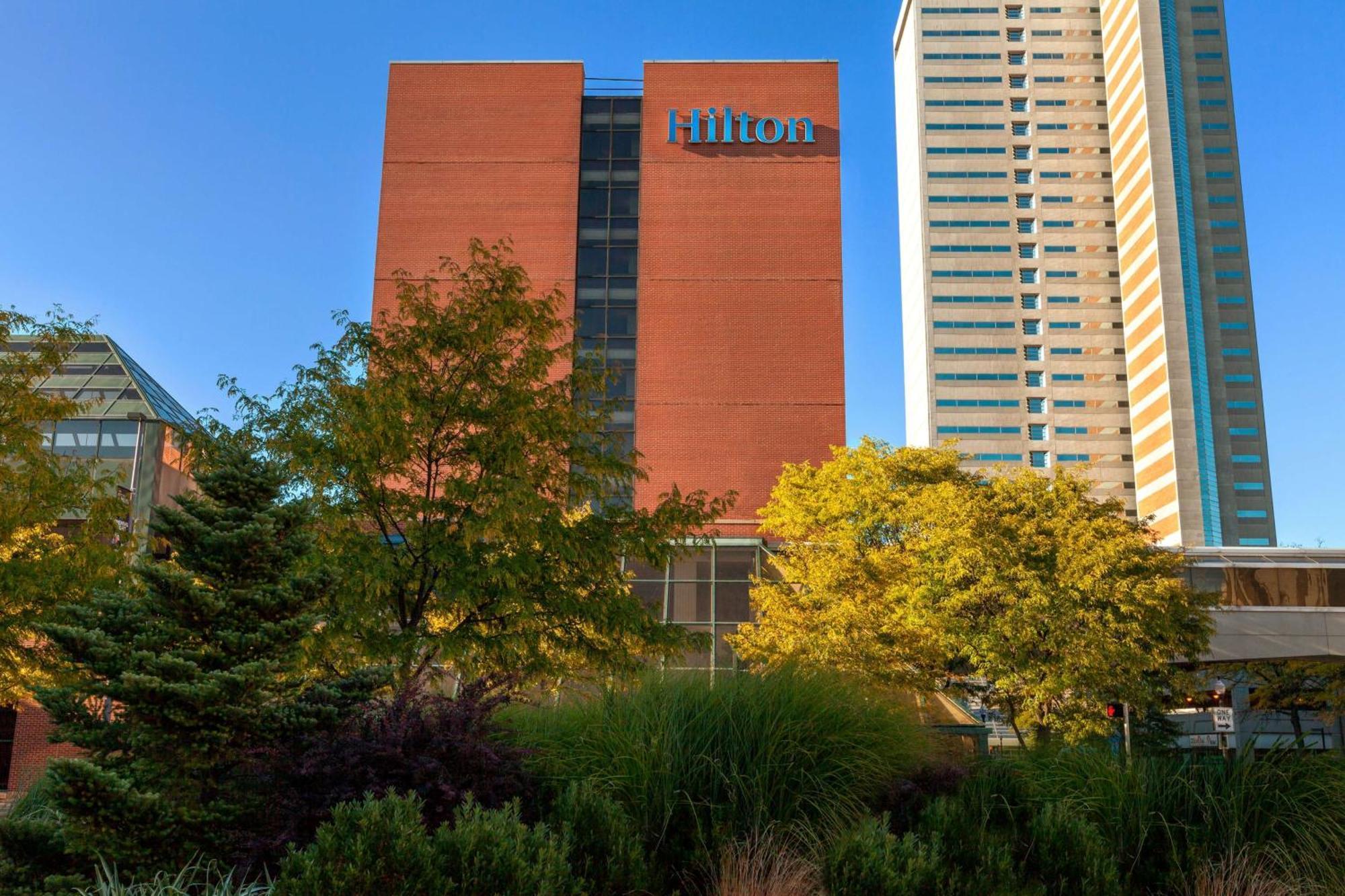Hilton Fort Wayne At The Grand Wayne Convention Center (Adults Only) מראה חיצוני תמונה